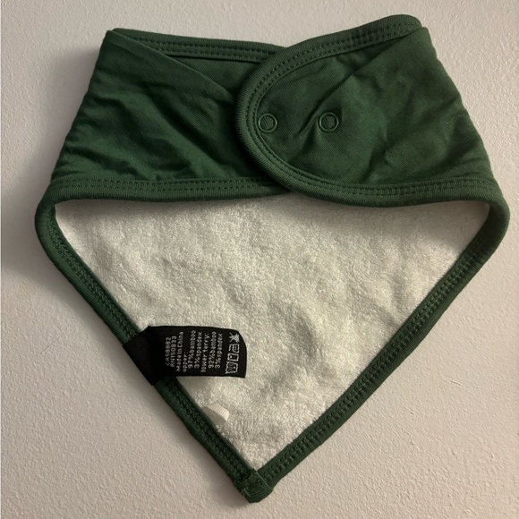 KYTE BABY green bib - Picture 2 of 2